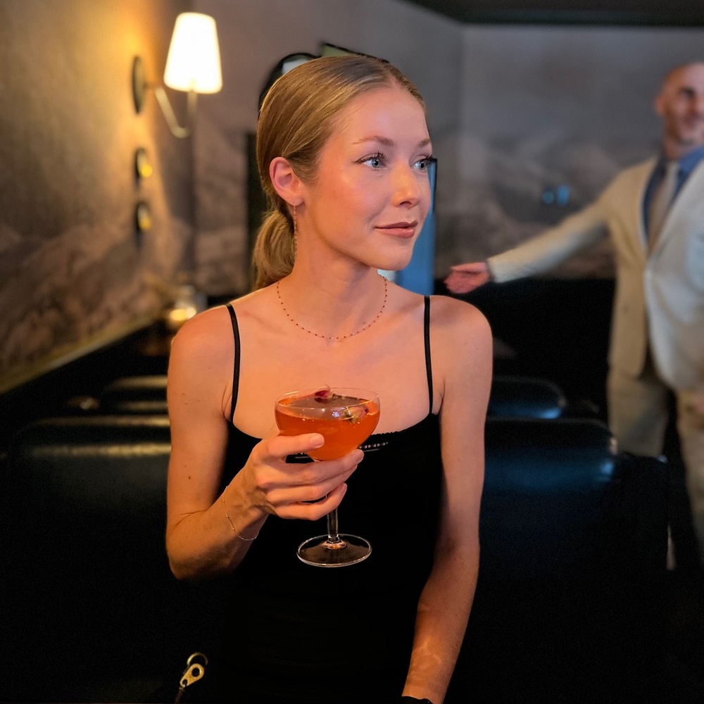 Meet your Posher, Molly